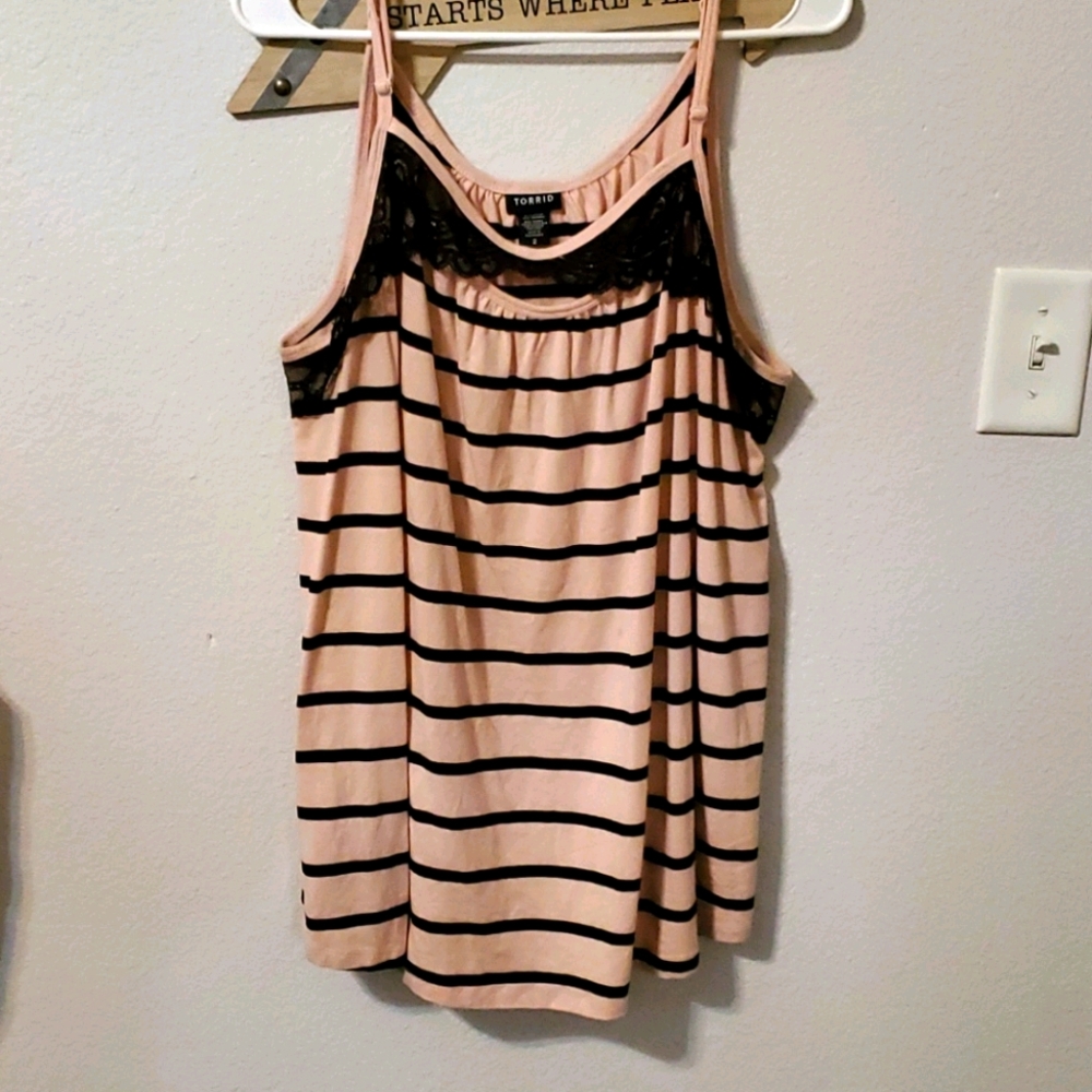Torrid adjustable strap lacy tank